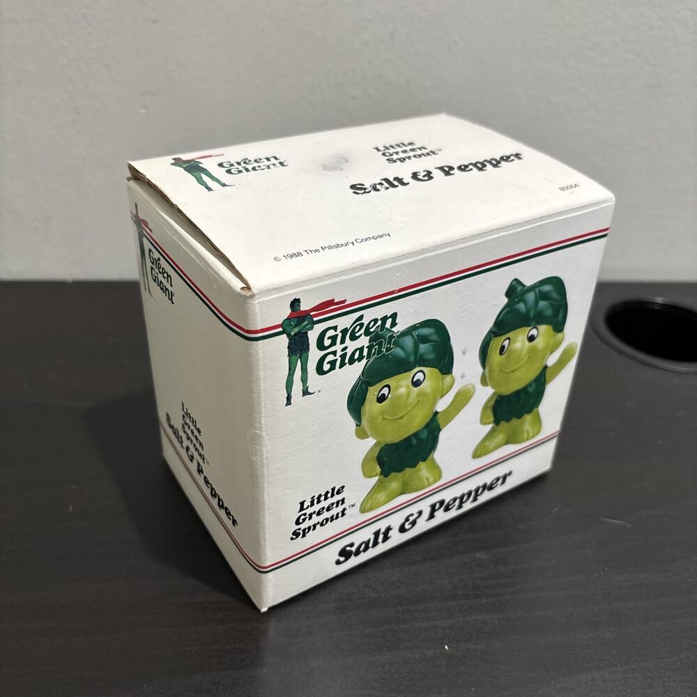 NEW IN BOX 1988 Green Giant “Little Green Sprout” Ceramic Salt & Pepper Shakers